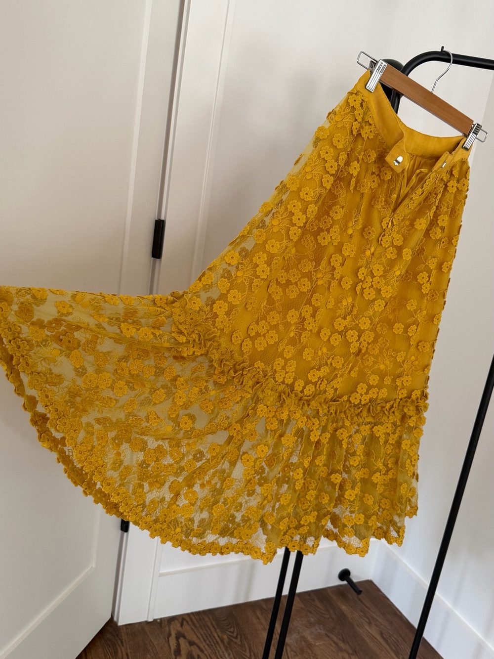 French Connection Mustard Yellow Floral Lace Maxi Skirt - Picture 4 of 5